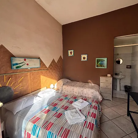 Ai Piedi Dell' Etna Per Gruppi Fino A 20 Persone Apartamento