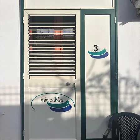 Apartment Ai Piedi Dell' Etna Per Gruppi Fino A 20 Persone Acireale