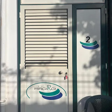 Apartment Ai Piedi Dell' Etna Per Gruppi Fino A 20 Persone *